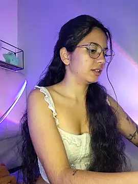 Snapshot of Rosita_forever_ chatting on March 20, 2025, 9:46 pm Rosita forever online show from March 20, 2025, 9:46 pm