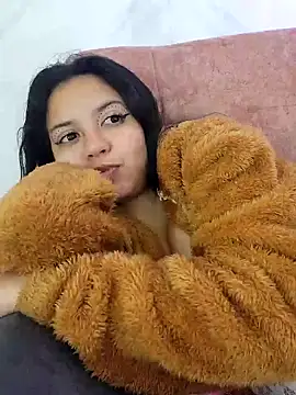 Snapshot of Rosita_forever_ chatting on March 21, 2025, 8:39 am Rosita forever online show from March 21, 2025, 8:39 am