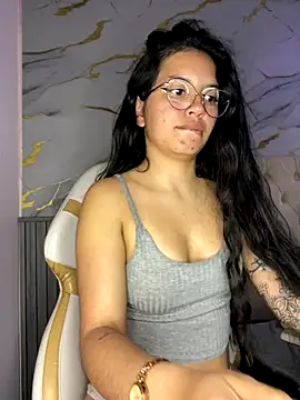 Snapshot of Rosita_forever_ chatting on September 12, 2025, 1:33 pm Rosita forever online show from September 12, 2025, 1:33 pm