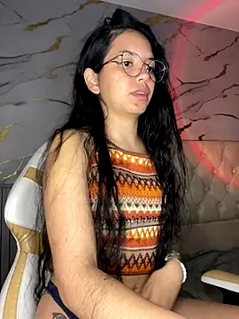 Snapshot of Rosita_forever_ chatting on September 13, 2025, 4:45 am Rosita forever online show from September 13, 2025, 4:45 am