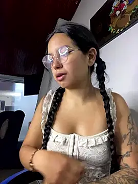 Rosita forever  online show from January 9, 2026, 2:53 pm