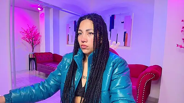 Leia queens online show from January 20, 2025, 11:13 am