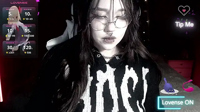 chloe crystall killer online show from November 8, 2025, 5:07 am