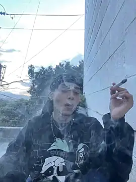 seven7xis online show from January 17, 2025, 10:01 pm