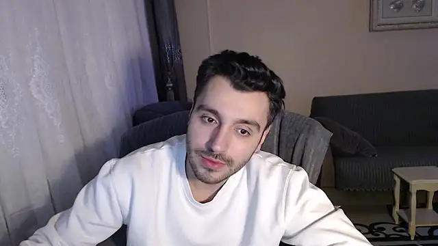 handsomeee04 online show from November 22, 2025, 10:09 pm