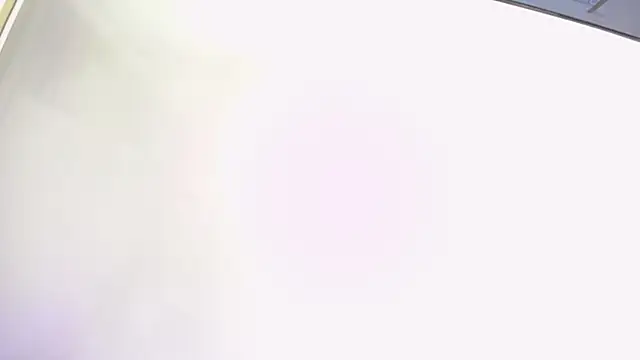 MiaLessie online show from January 28, 2025, 6:07 pm