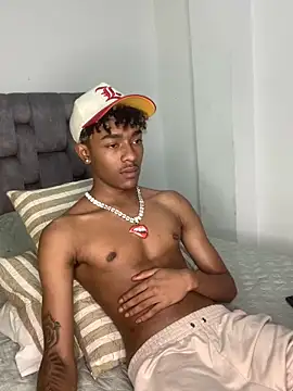 Snapshot of Boy_cock18 chatting on February 8, 2025, 2:15 am Boy cock18 online show from February 8, 2025, 2:15 am