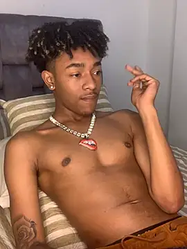 Snapshot of Boy_cock18 chatting on March 5, 2025, 6:33 am Boy cock18 online show from March 5, 2025, 6:33 am