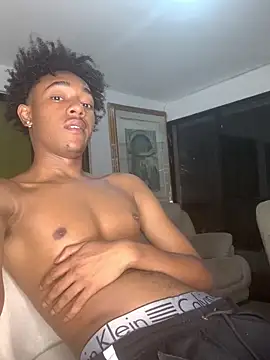 Snapshot of Boy_cock18 chatting on September 30, 2025, 5:23 am Boy cock18 online show from September 30, 2025, 5:23 am