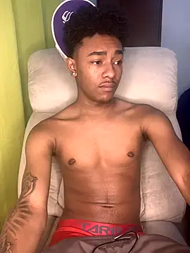 Snapshot of Boy_cock18 chatting on October 15, 2025, 6:57 am Boy cock18 online show from October 15, 2025, 6:57 am