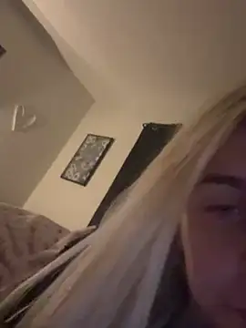 Snapshot of bambi77777 chatting on January 2, 2025, 8:17 am bambi77777 online show from January 2, 2025, 8:17 am