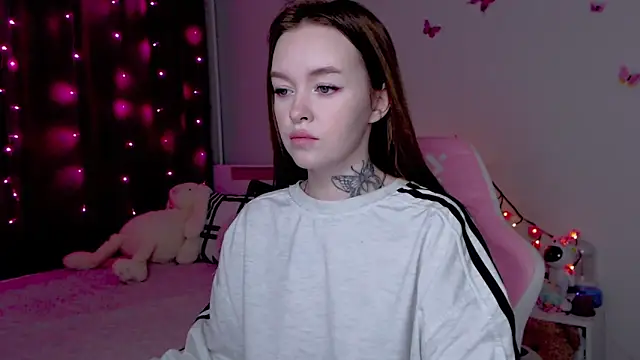 Naughty Mable online show from November 17, 2025, 1:11 am