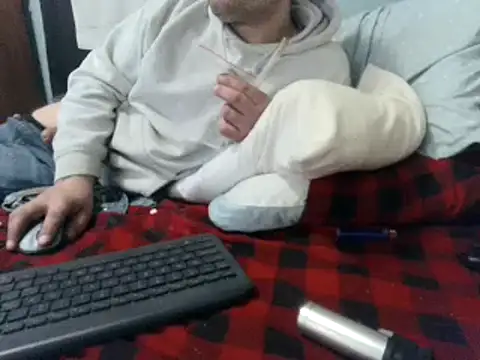 party51502 online show from February 1, 2026, 7:56 pm