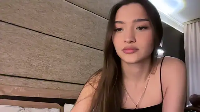 Snapshot of MilenaMilven chatting on January 1, 2025, 3:57 pm MilenaMilven online show from January 1, 2025, 3:57 pm