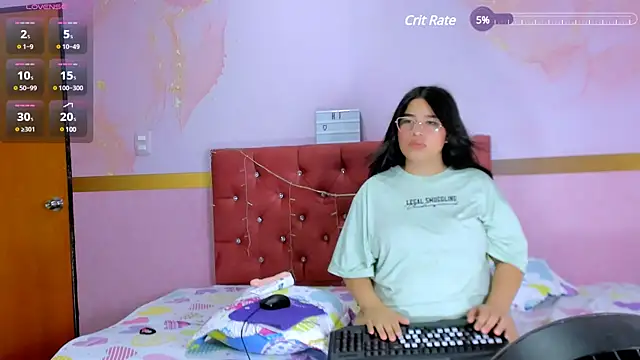 mia18 queen online show from December 29, 2024, 9:50 am