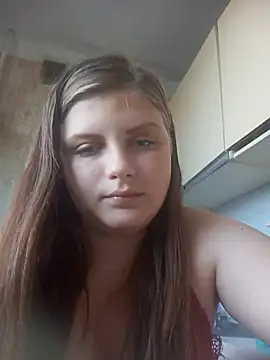 Lauren Lorie online show from July 9, 2026, 3:10 am