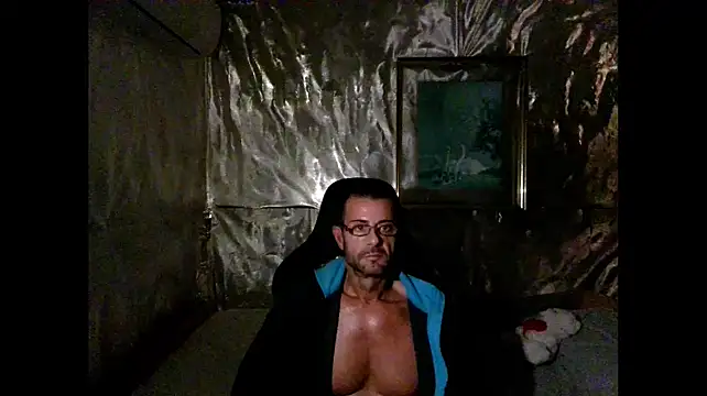 Marieettee online show from December 27, 2024, 4:21 pm