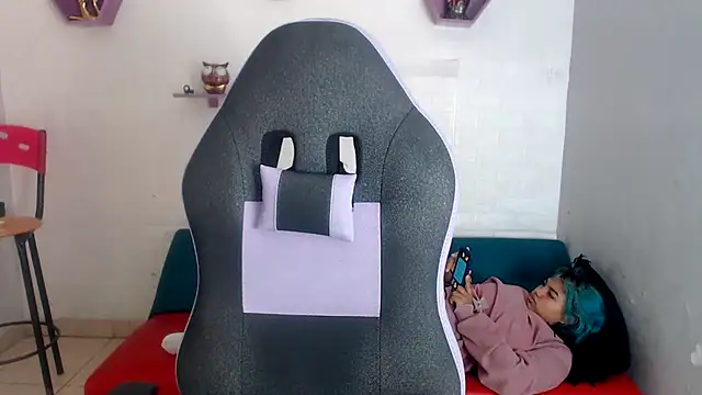 Snapshot of andy_dan18 chatting on November 9, 2025, 3:10 pm andy dan18 online show from November 9, 2025, 3:10 pm