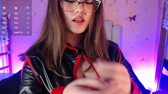 Sweetlu gh online show from October 31, 2025, 7:26 pm