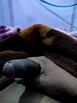 PLAYBOYYRAAJ online show from January 8, 2025, 5:37 pm