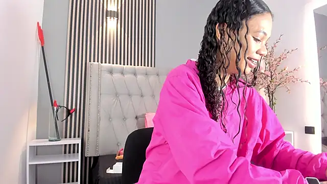 Snapshot of GysellHanson chatting on November 21, 2025, 11:09 am GysellHanson online show from November 21, 2025, 11:09 am