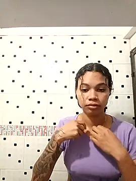 GysellHanson online show from April 3, 2026, 9:18 am