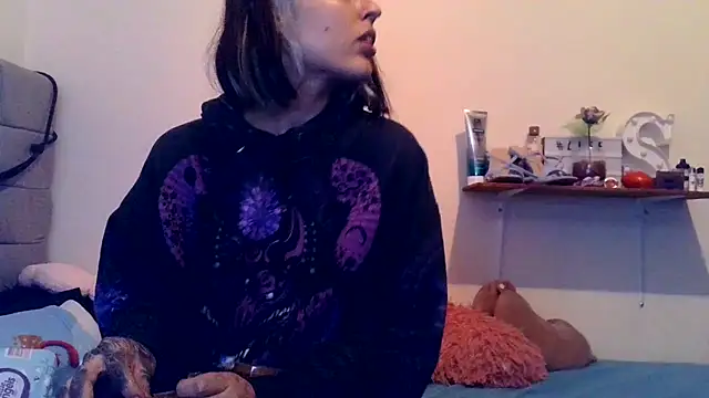 BlueStoneX online show from February 11, 2026, 7:02 am