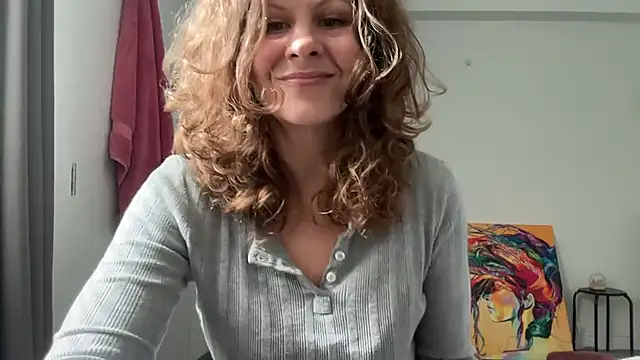 leahsparkles online show from October 11, 2025, 2:59 pm