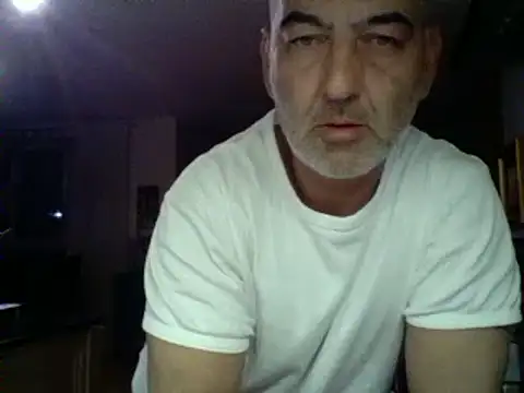 Snapshot of kevincumporn chatting on January 31, 2025, 3:52 am kevincumporn online show from January 31, 2025, 3:52 am