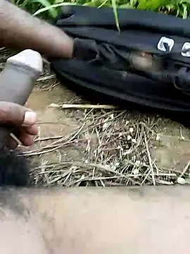 Snapshot of Guru2 chatting on January 23, 2025, 11:26 am Guru2 online show from January 23, 2025, 11:26 am