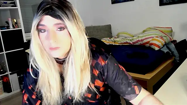 DYasmin69 online show from March 8, 2025, 5:59 am