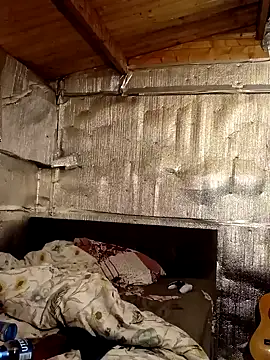 Snapshot of Eddyfrancis87 chatting on October 11, 2025, 12:21 am Eddyfrancis87 online show from October 11, 2025, 12:21 am