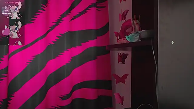 Snapshot of Vasya_Sylvia chatting on November 7, 2025, 6:46 am Vasya Sylvia online show from November 7, 2025, 6:46 am