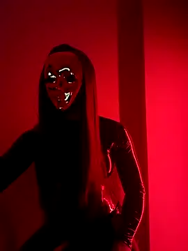 NoraInMask online show from February 26, 2025, 8:00 pm