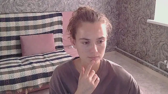 CurlyNed online show from December 24, 2024, 7:17 am