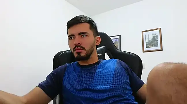 Massimoo 07 online show from December 26, 2024, 6:43 pm