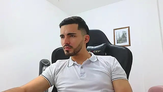 Massimoo 07 online show from January 4, 2025, 10:45 pm