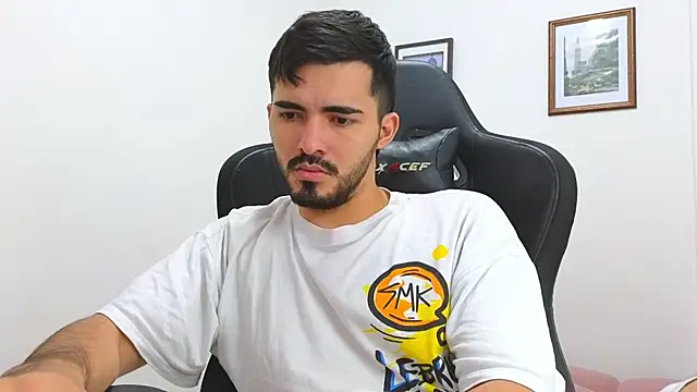 Massimoo 07 online show from January 15, 2025, 9:51 pm