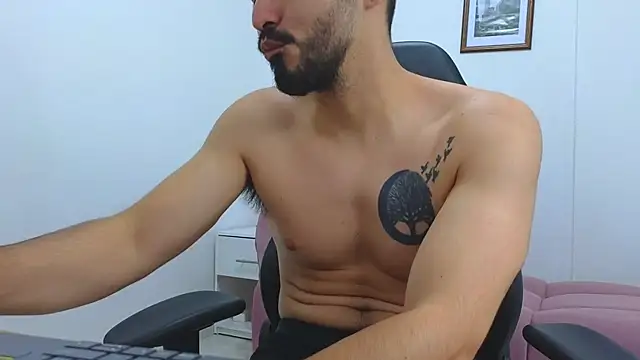 Massimoo 07 online show from March 15, 2025, 10:33 pm