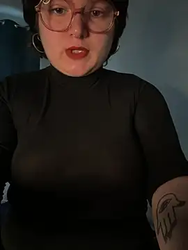 Snapshot of _dwhorekin_ chatting on February 21, 2026, 1:12 pm dwhorekin online show from February 21, 2026, 1:12 pm