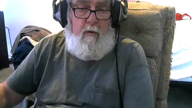 viejo oso online show from May 10, 2026, 1:11 am