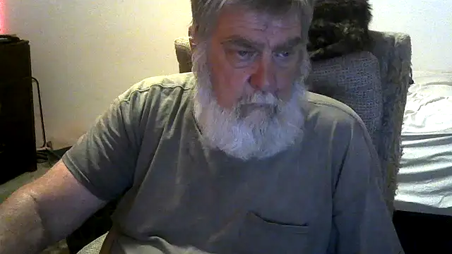 viejo oso online show from May 17, 2026, 7:17 am