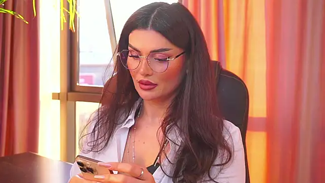 Snapshot of myakalifa chatting on September 22, 2025, 4:47 am myakalifa online show from September 22, 2025, 4:47 am