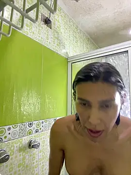 Ebonyxprincess  online show from February 28, 2026, 7:59 pm