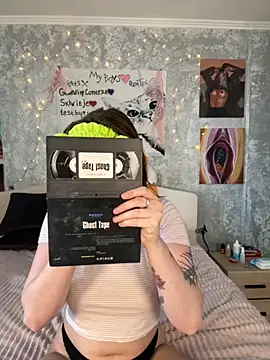 Snapshot of Sabrina_shells chatting on October 10, 2025, 10:36 am Sabrina shells online show from October 10, 2025, 10:36 am