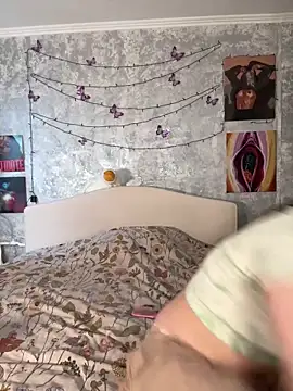 Snapshot of Sabrina_shells chatting on December 5, 2025, 10:13 am Sabrina shells online show from December 5, 2025, 10:13 am