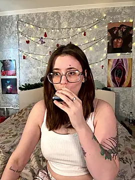 Snapshot of Sabrina_shells chatting on January 10, 2026, 10:17 am Sabrina shells online show from January 10, 2026, 10:17 am