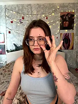 Snapshot of Sabrina_shells chatting on January 11, 2026, 9:03 am Sabrina shells online show from January 11, 2026, 9:03 am