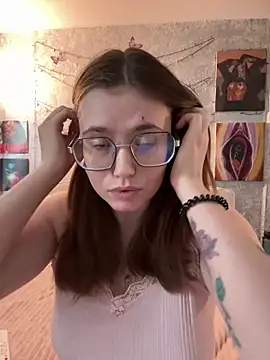 Snapshot of Sabrina_shells chatting on February 14, 2026, 8:00 am Sabrina shells online show from February 14, 2026, 8:00 am