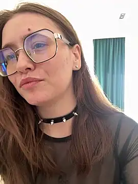 Sabrina shells online show from April 10, 2026, 8:30 am